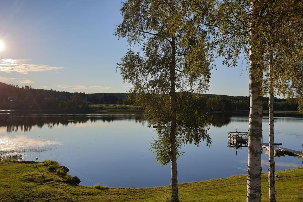 Mysig Stuga Med Sjoetomt, Naera Jaervsoebacken Exteriör bild